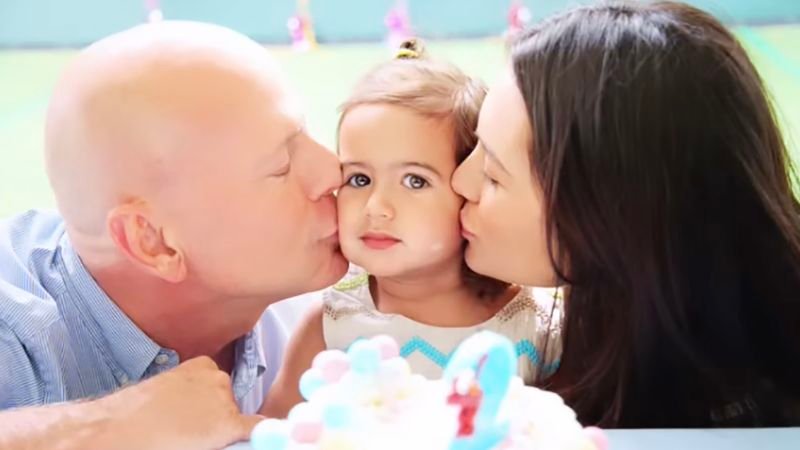230403090928-bruce-willis-daughter-birthday-video-insta.jpg