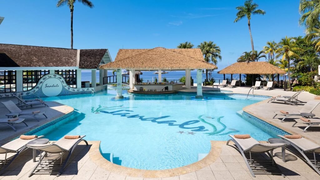 Sandals_Negril_Main_Pool_da57f9c2b2.jpg