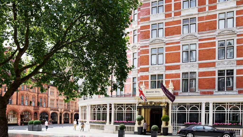 connaught_ext_010-copy-the.jpg