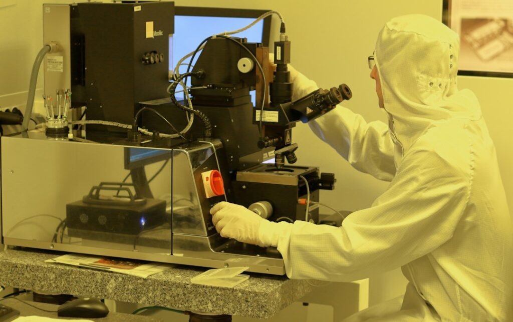Engineer working in a cleanroom environment; illustrative stock photograph, not an Intel facility or the October 2026 incident